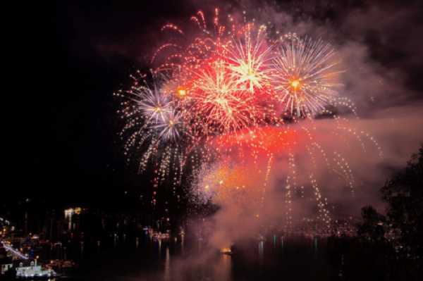 27 August 2022 - 21:10:06

------------------
Dartmouth Regatta 2022 fireworks